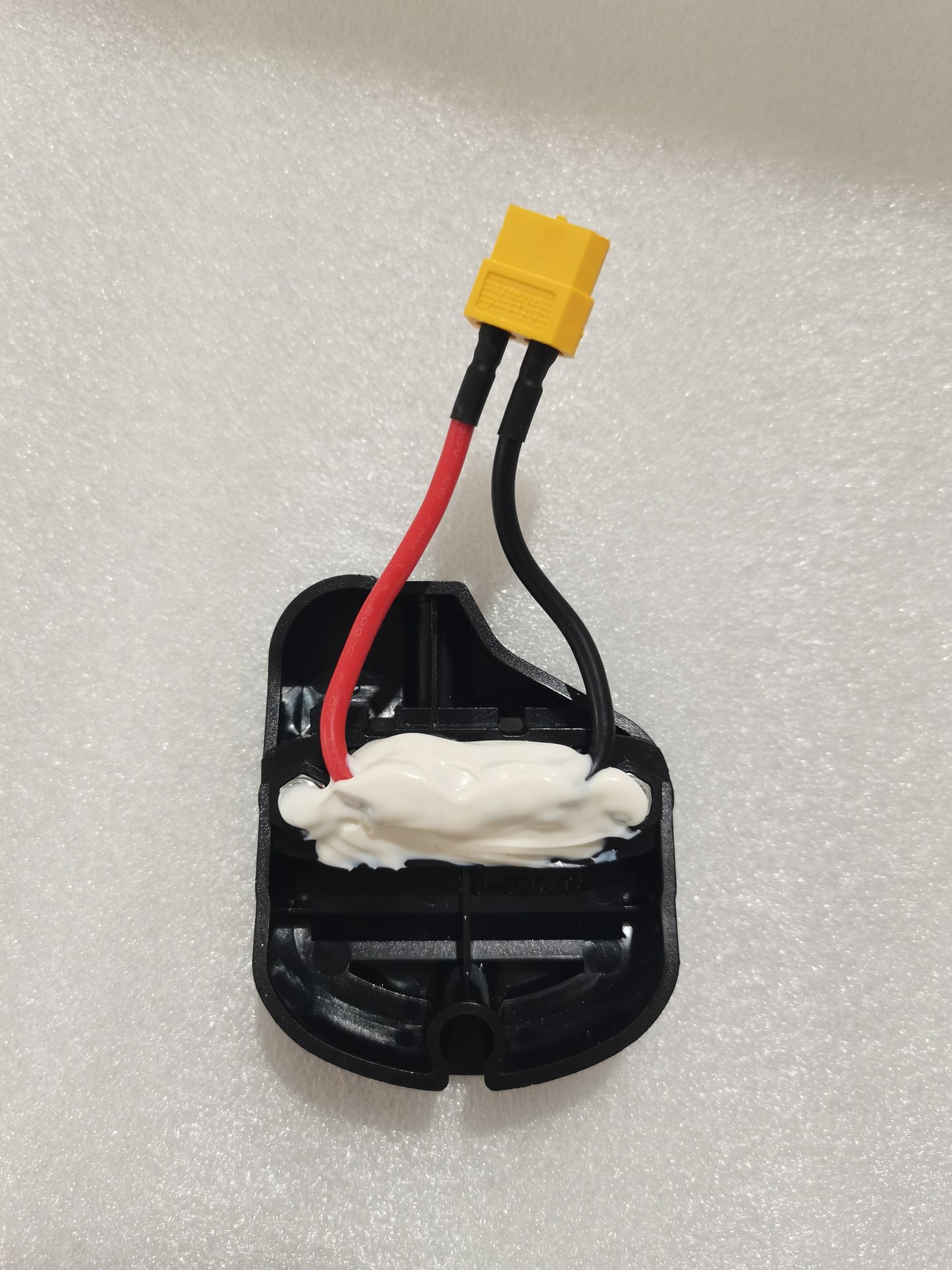 Replacement Discharging Cover for RANDRIDE YS90/YX90(M) Battery Base